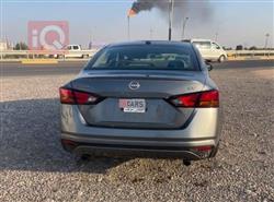 نيسان ألتيما